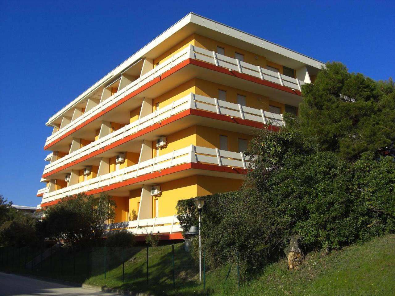 Appartamenti Carina Bibione Exterior photo
